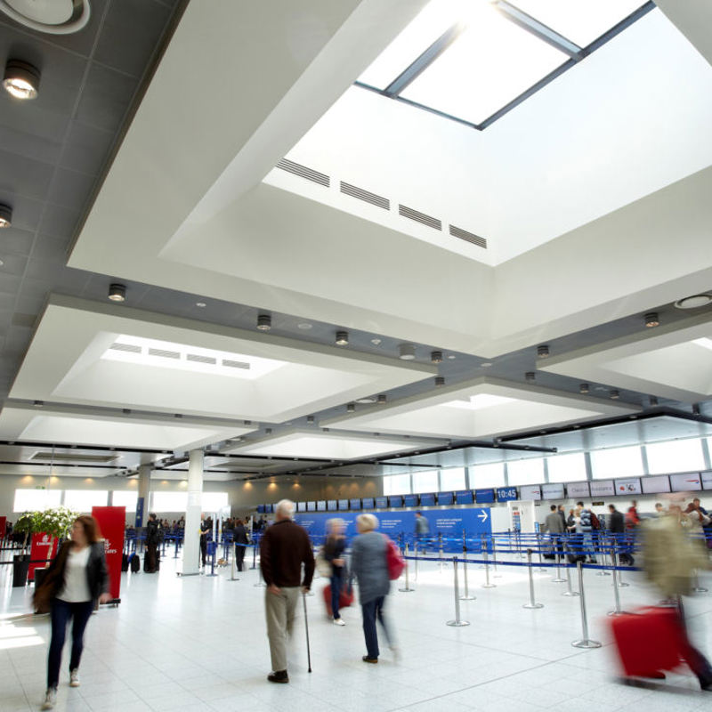 Gatwick passenger assistance strike suspended after improved offer